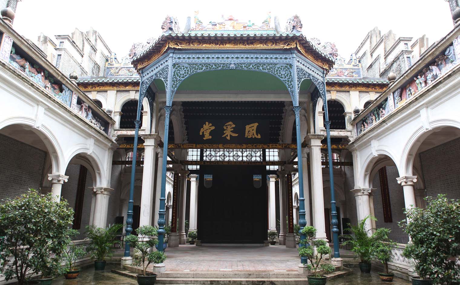 江门市红木牌匾定制：寺庙宗祠,园林景观,创意招牌,抱柱对联