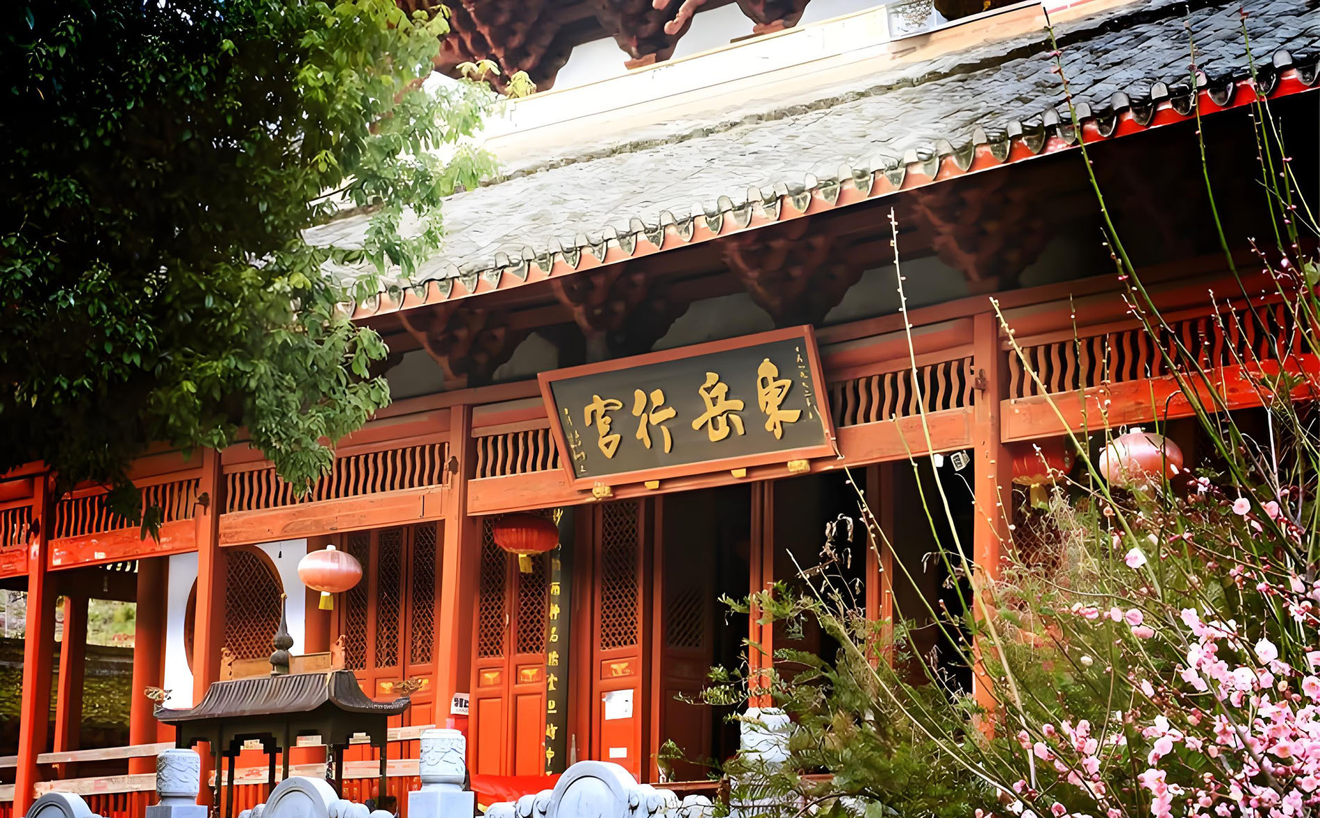 延平区红木牌匾定制：寺庙宗祠,园林景观,创意招牌,抱柱对联