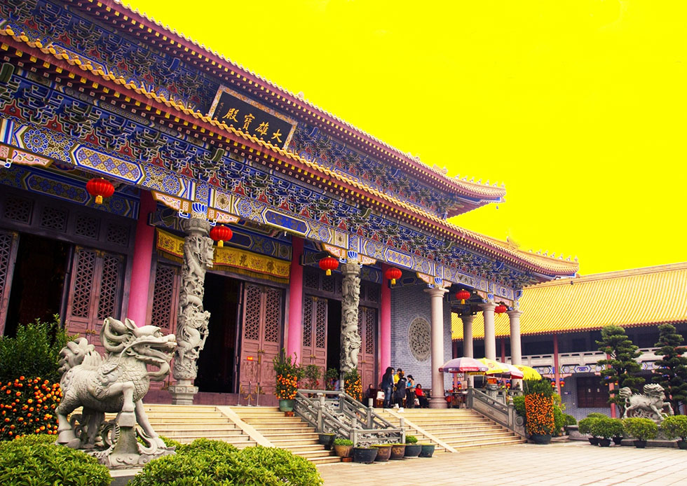 梧州红木牌匾定制：寺庙宗祠,园林景观,创意招牌,抱柱对联