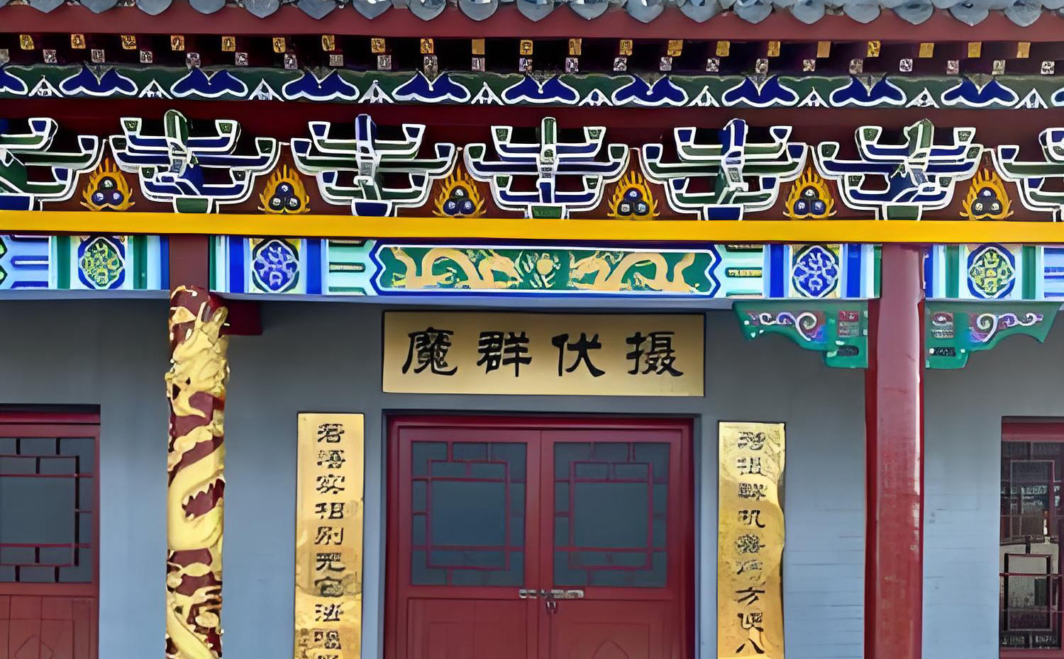 大安市牌匾对联定制：寺庙宗祠牌匾对联，园林景观牌匾对联，店招门头定制