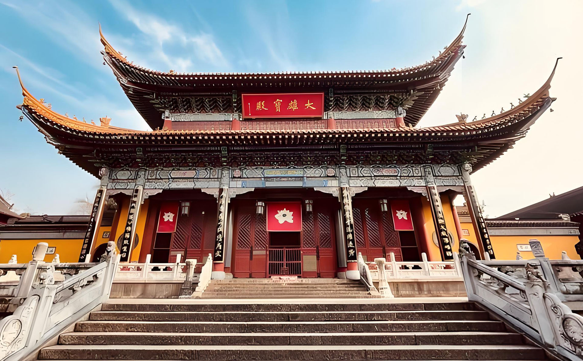 天宁区红木牌匾定制：寺庙宗祠,园林景观,创意招牌,抱柱对联