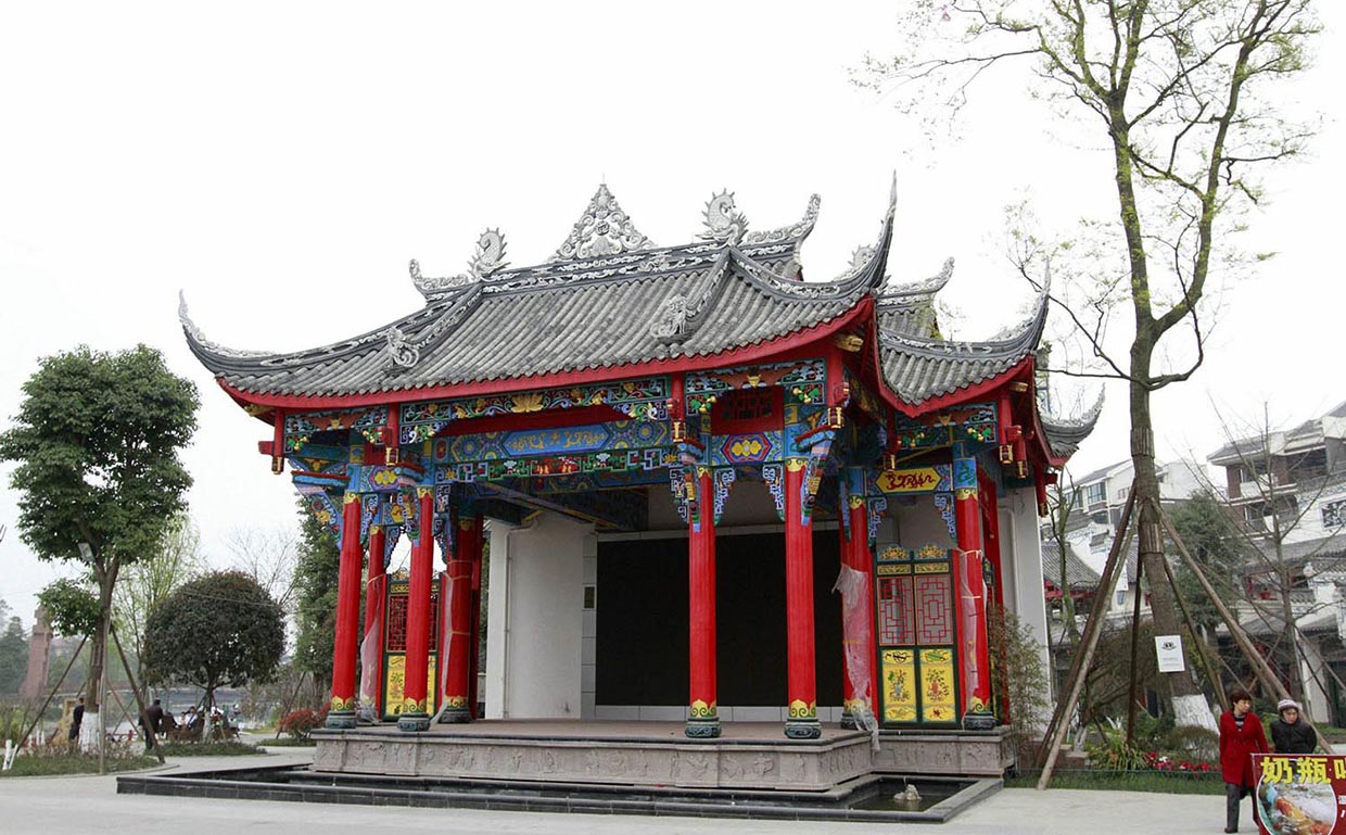 郫县红木牌匾定制：寺庙宗祠,园林景观,创意招牌,抱柱对联