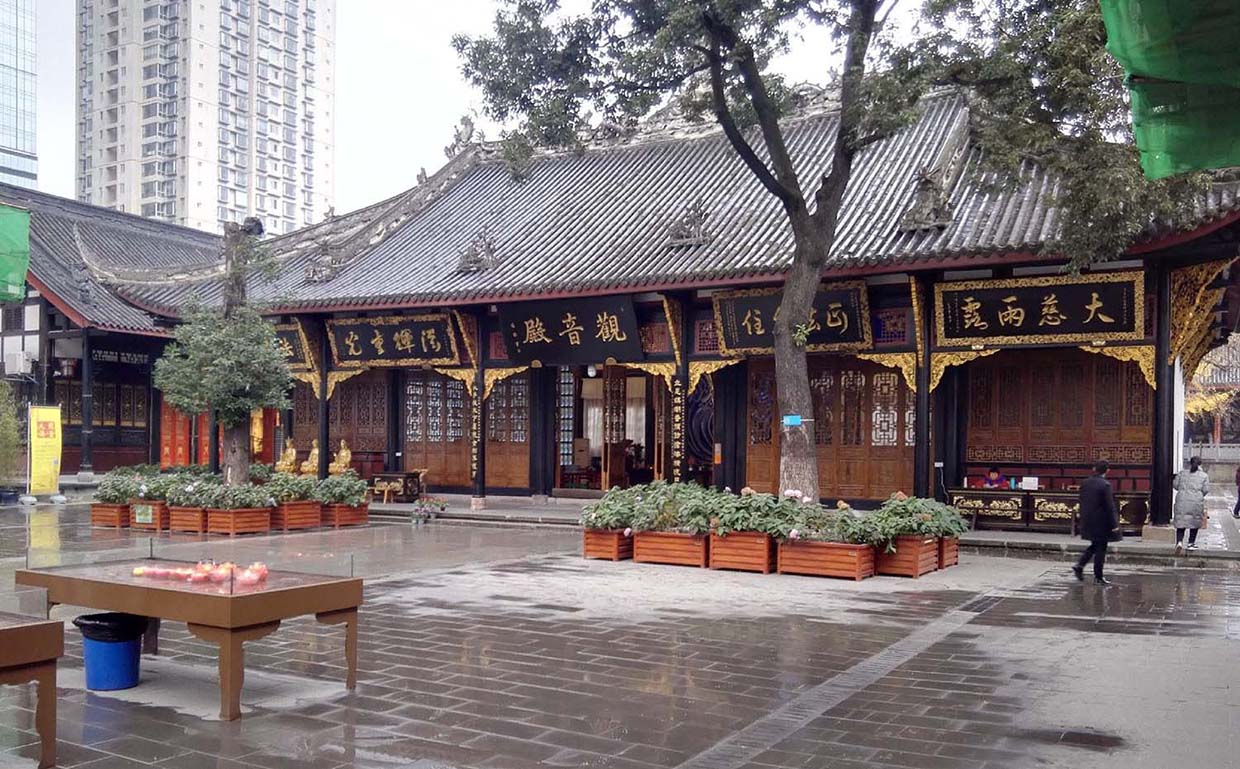 成都红木牌匾定制：寺庙宗祠,园林景观,创意招牌,抱柱对联