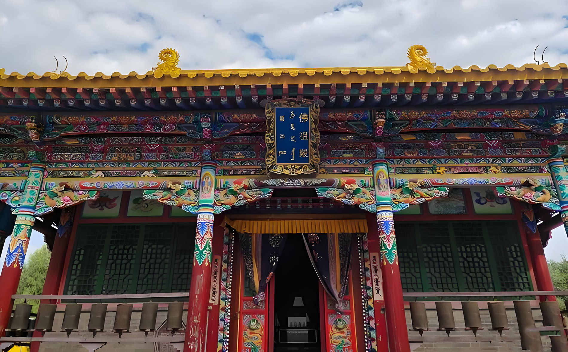 清河门区红木牌匾定制：寺庙宗祠,园林景观,创意招牌,抱柱对联