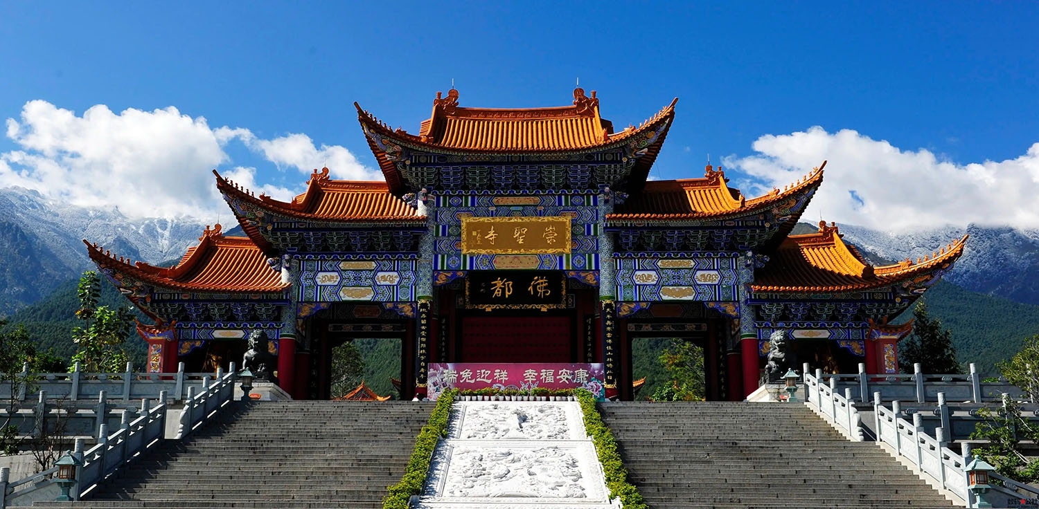 闽侯县红木牌匾定制：寺庙宗祠,园林景观,创意招牌,抱柱对联