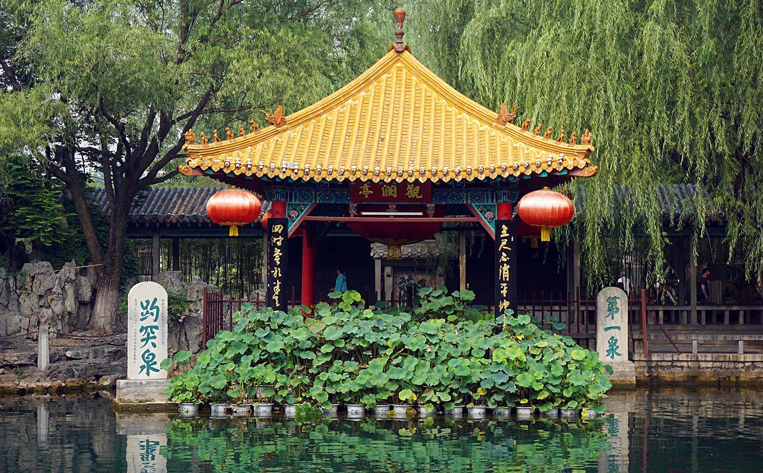 历下区牌匾定制,寺庙宗祠,园林景观,参与招牌门头,济南大明湖历下亭牌匾