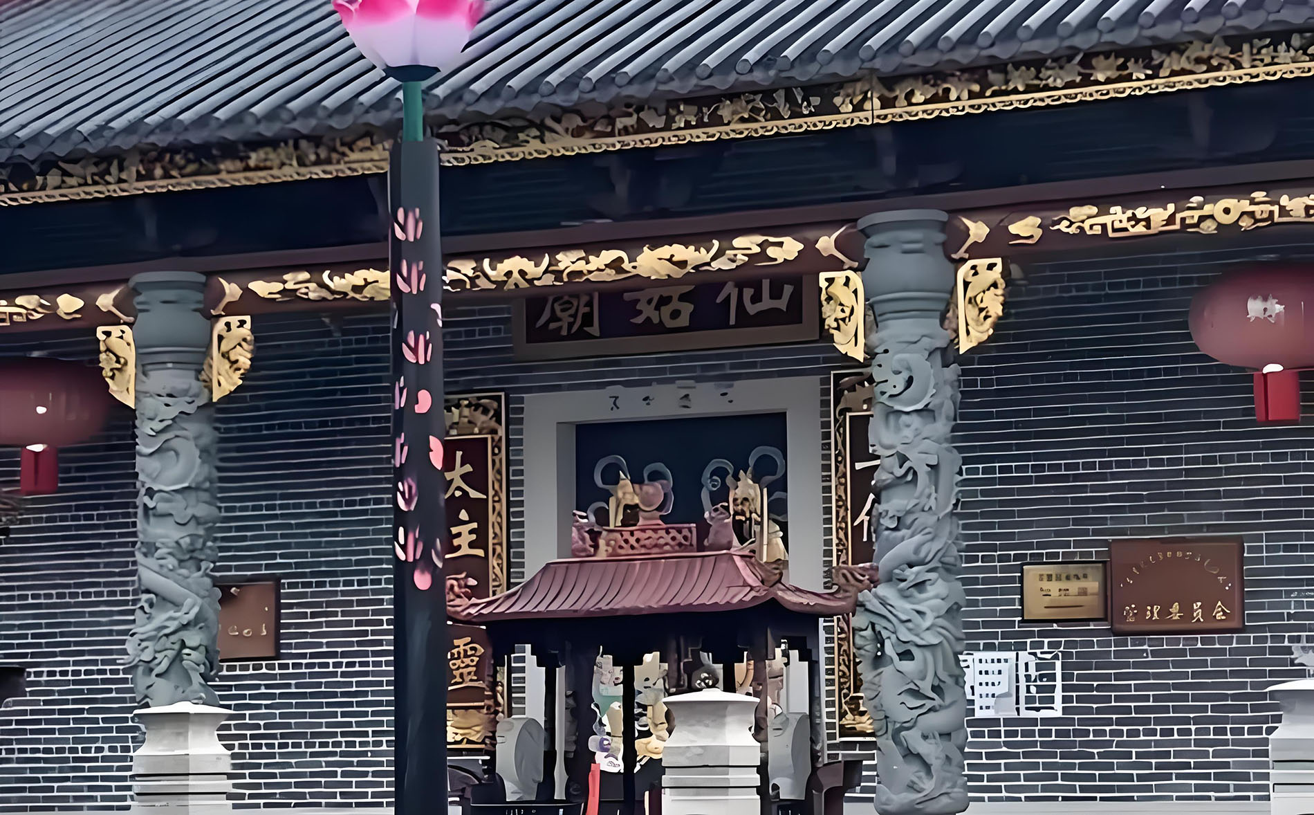 茂南区红木牌匾定制：寺庙宗祠,园林景观,创意招牌,抱柱对联