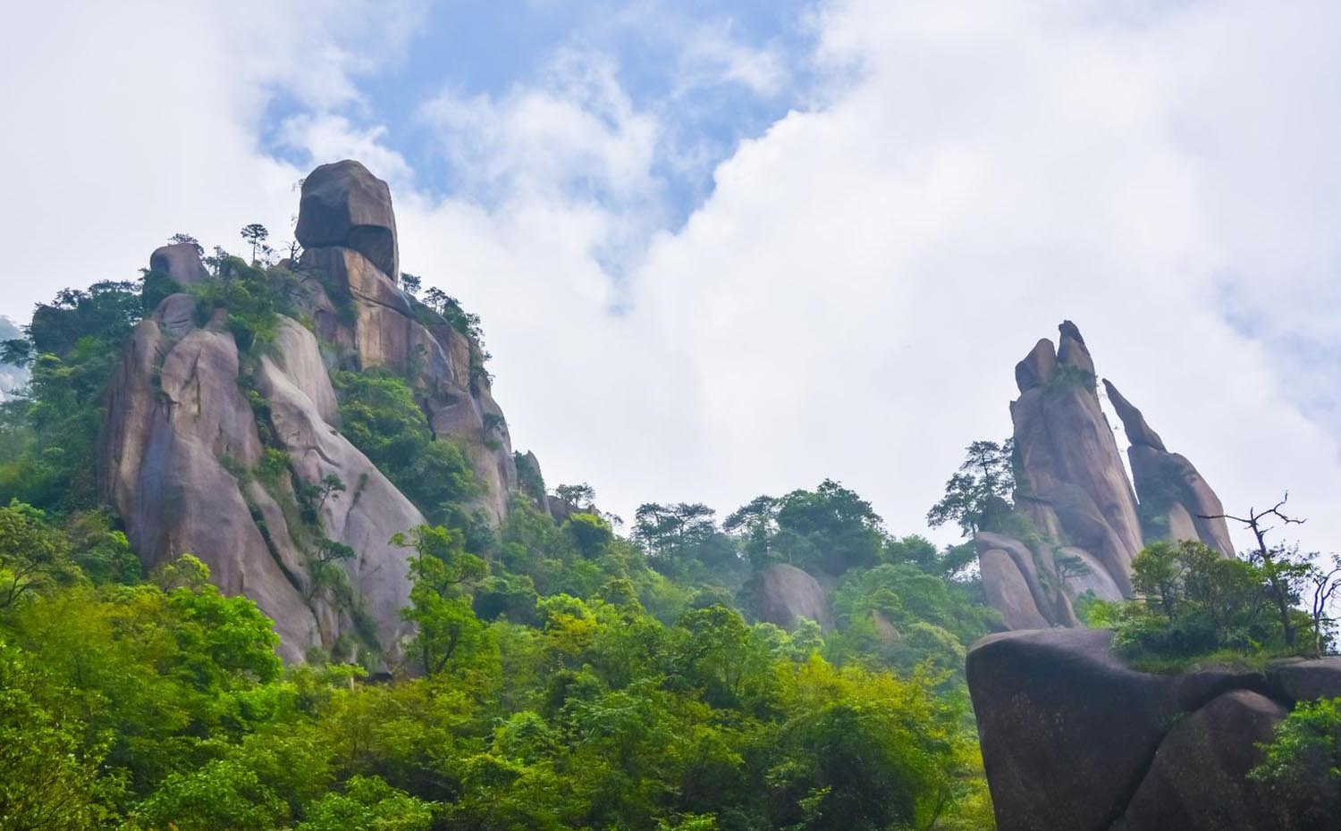 南昌红木牌匾定制：寺庙宗祠,园林景观,创意招牌,抱柱对联