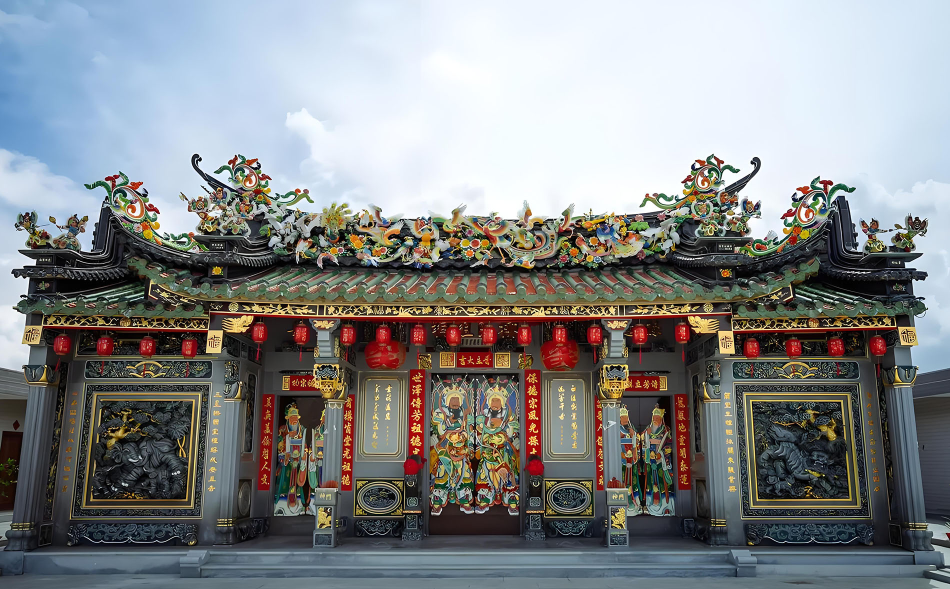 龙湖区红木牌匾定制：寺庙宗祠,园林景观,创意招牌,抱柱对联