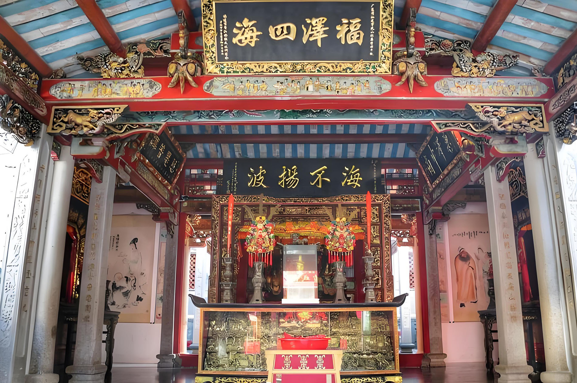 海丰县红木牌匾定制：寺庙宗祠,园林景观,创意招牌,抱柱对联