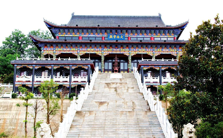 株洲红木牌匾定制：寺庙宗祠,园林景观,创意招牌,抱柱对联